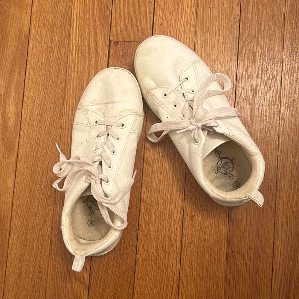 American eagle classic shoes, very comfortable!